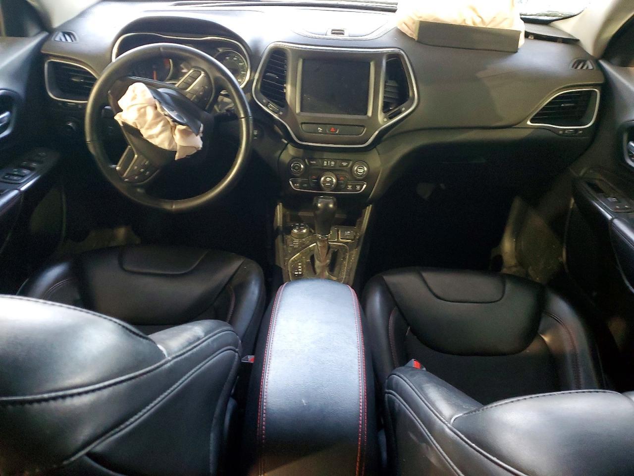 2022 JEEP CHEROKEE