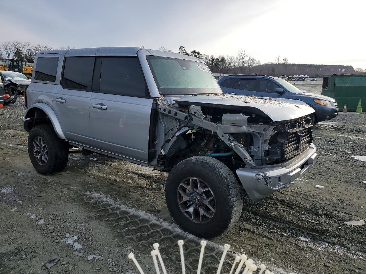 2022 FORD Bronco
