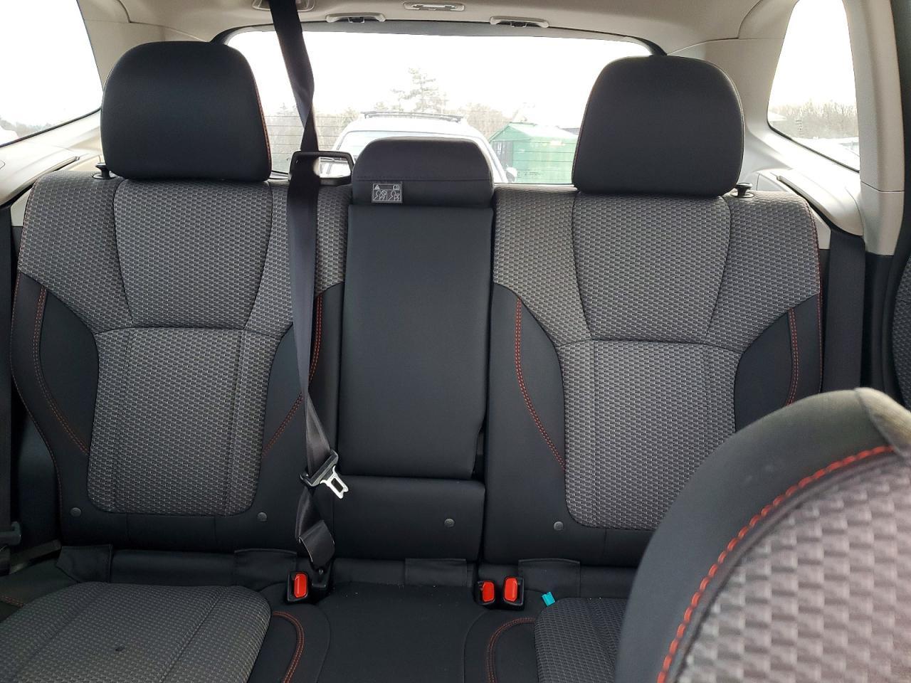 2022 SUBARU FORESTER