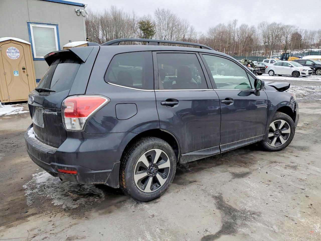 2018 SUBARU FORESTER