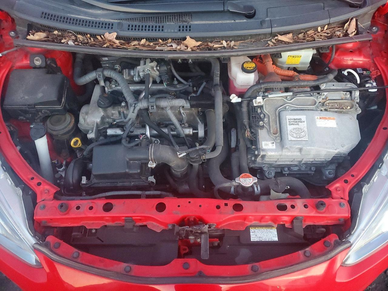 2015 TOYOTA Prius c