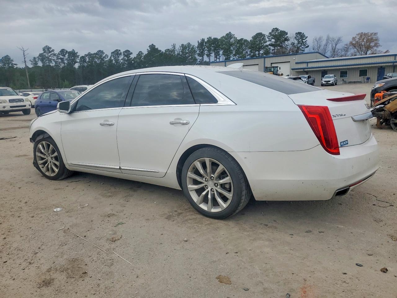 2016 CADILLAC XTS