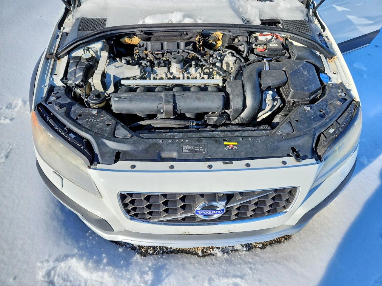 2015 VOLVO XC70
