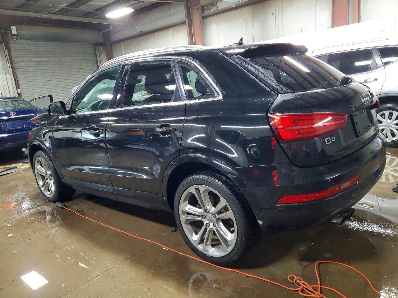 2017 AUDI Q3
