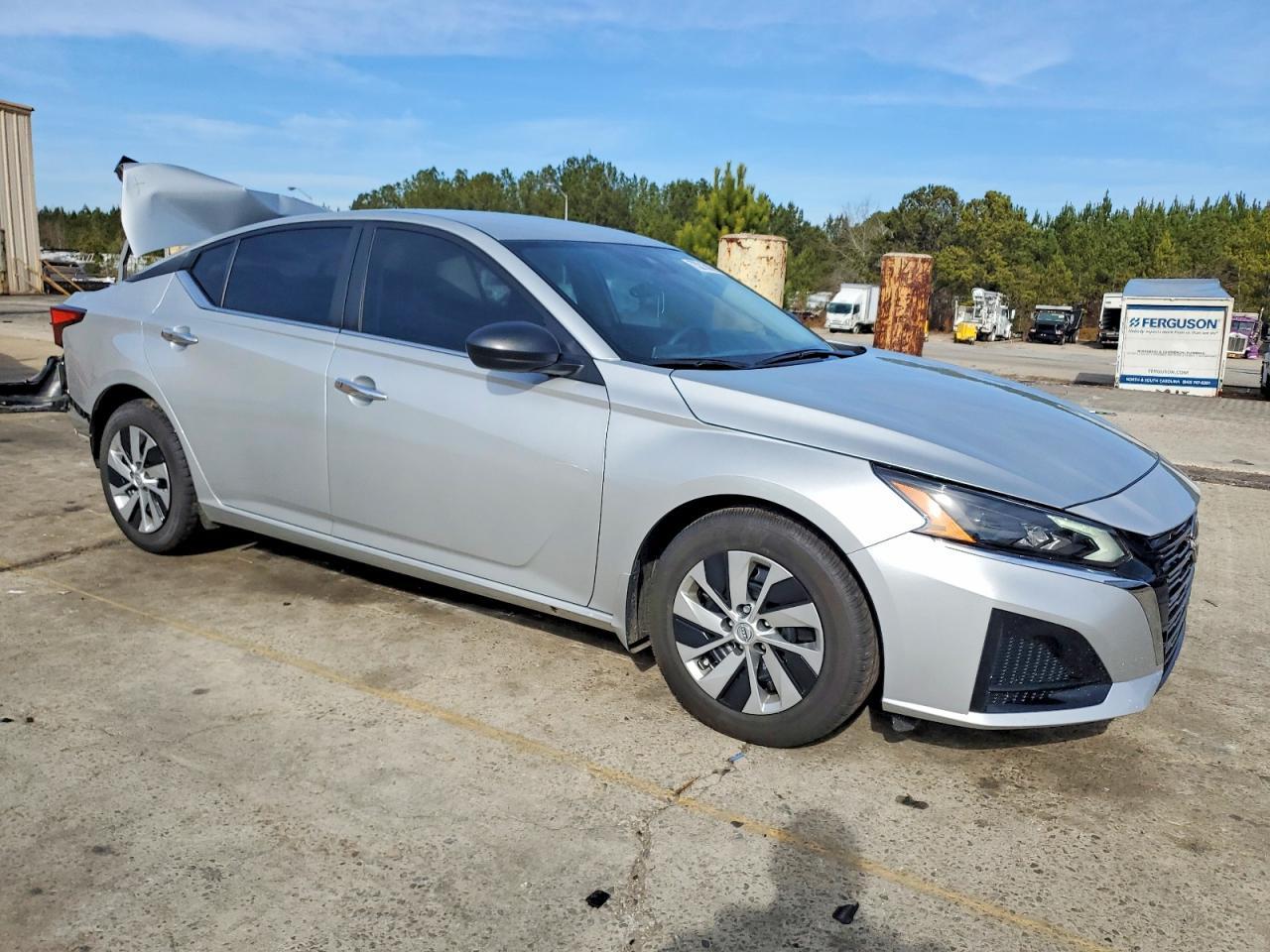 2024 NISSAN ALTIMA