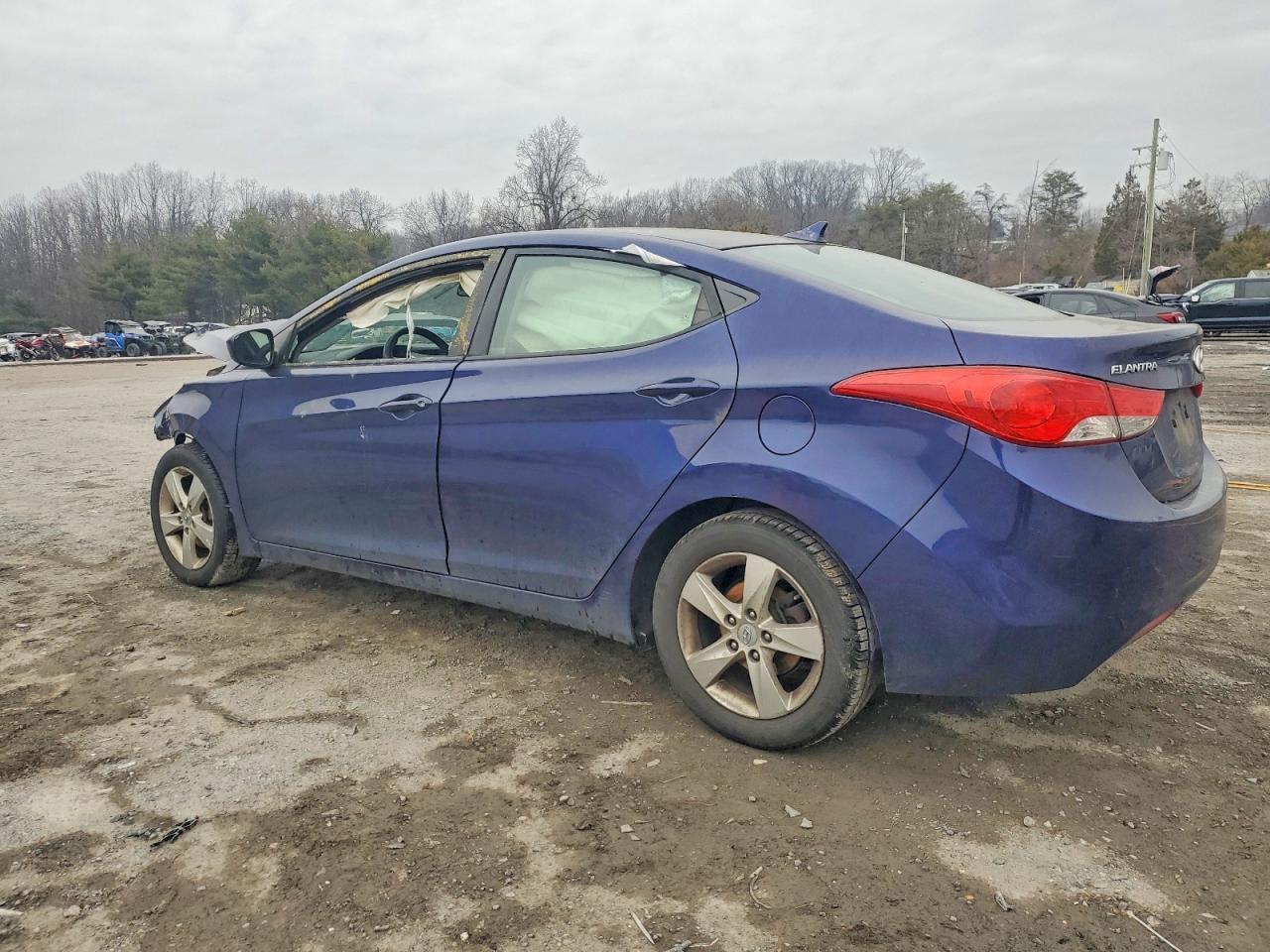 2012 HYUNDAI ELANTRA