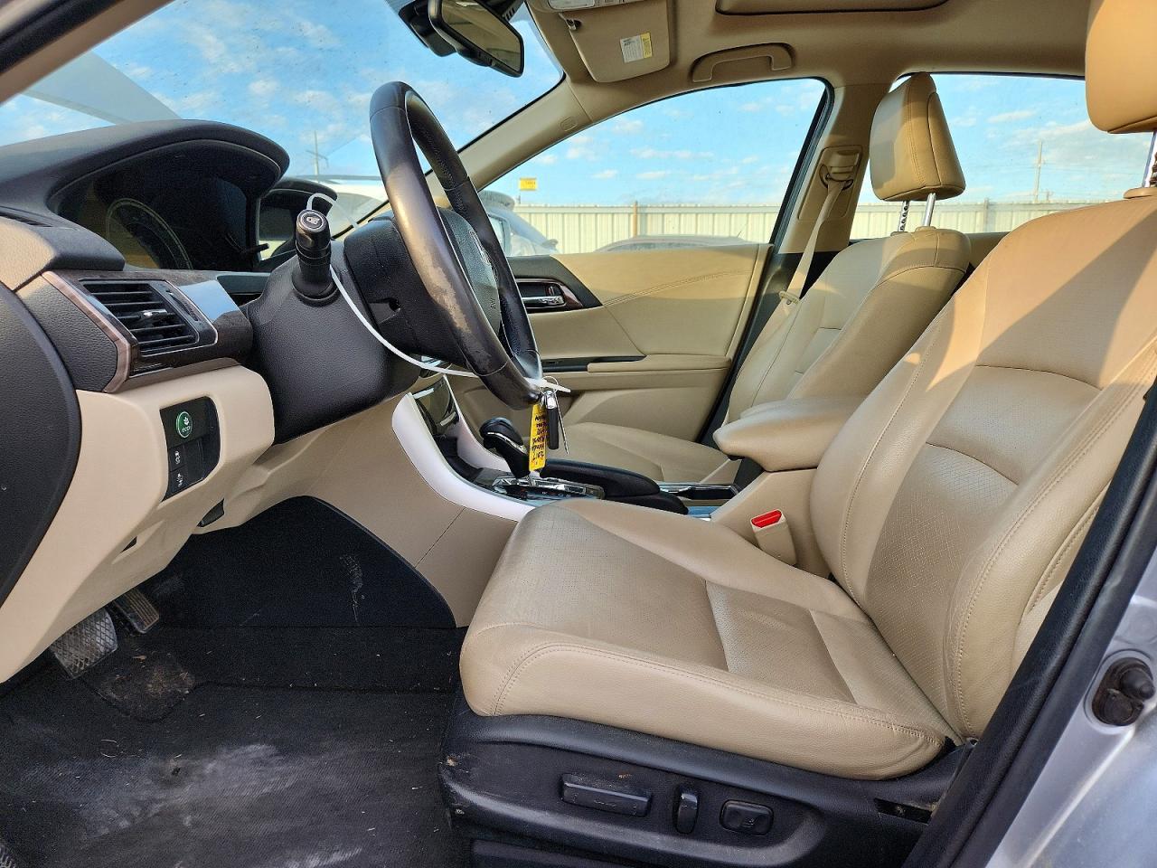 2017 HONDA ACCORD