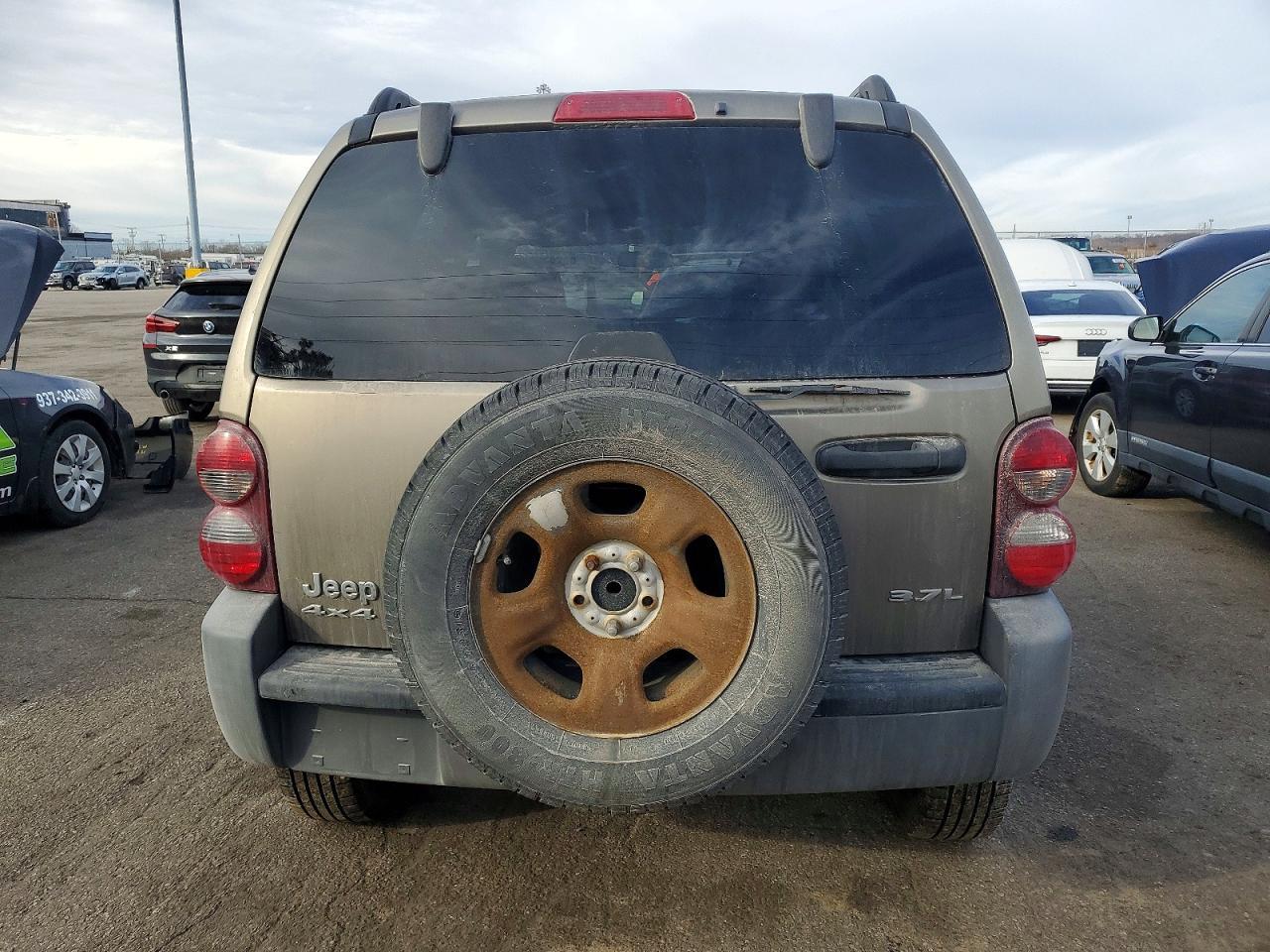 2005 JEEP Liberty