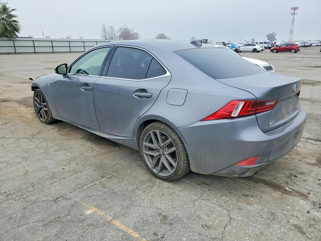 2016 LEXUS IS 200t