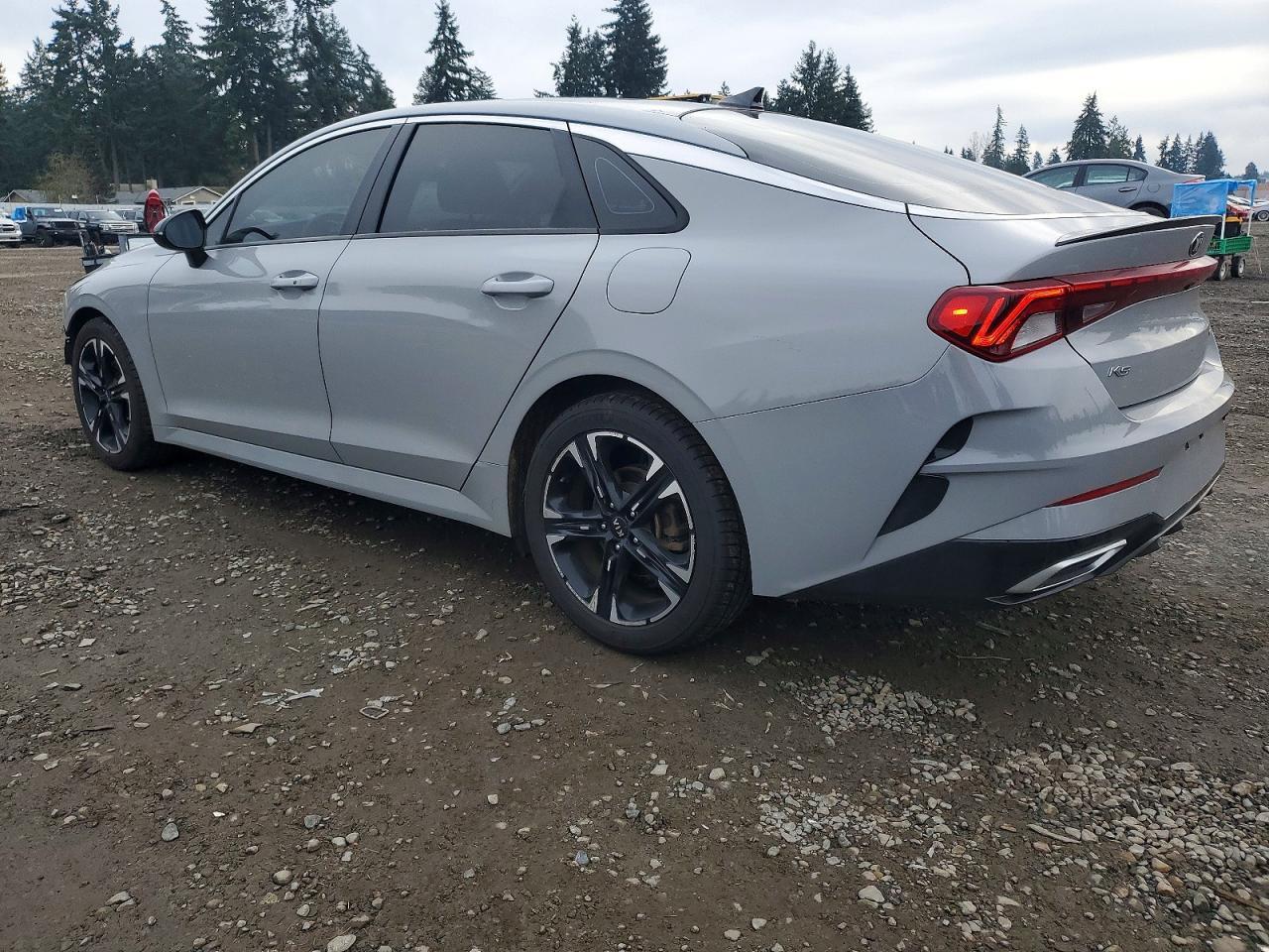 2021 KIA K5