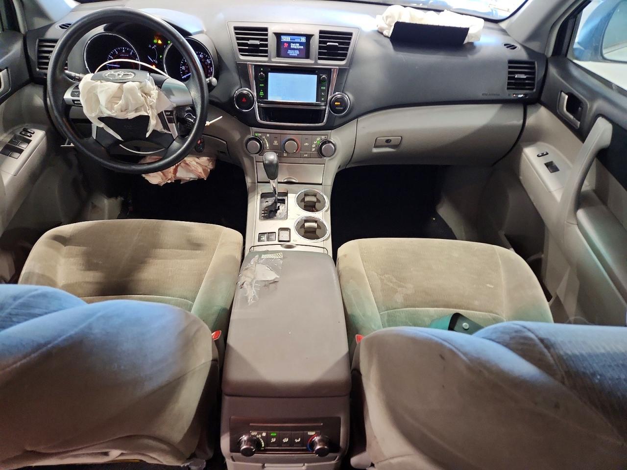 2013 TOYOTA HIGHLANDER