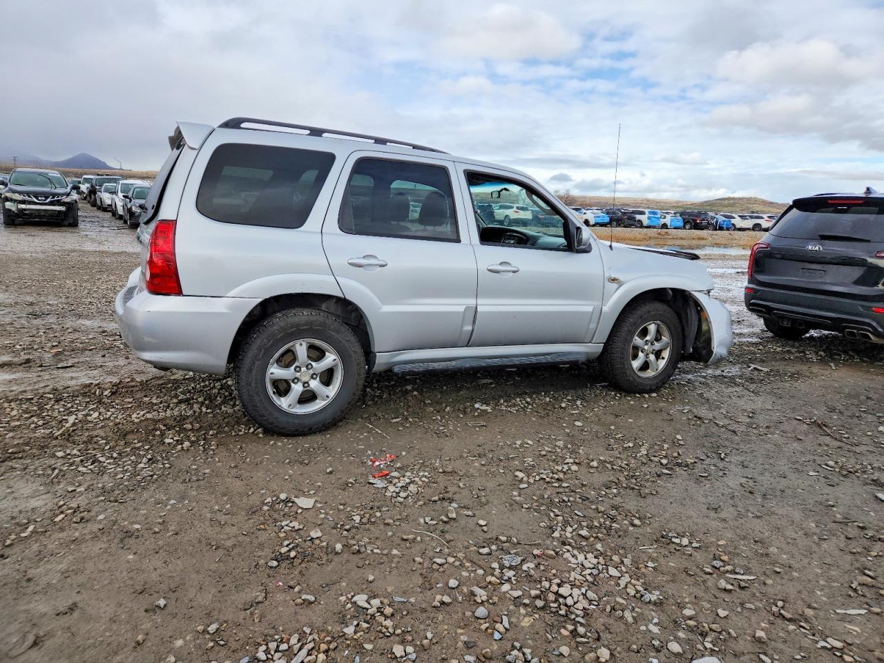 2006 MAZDA Tribute