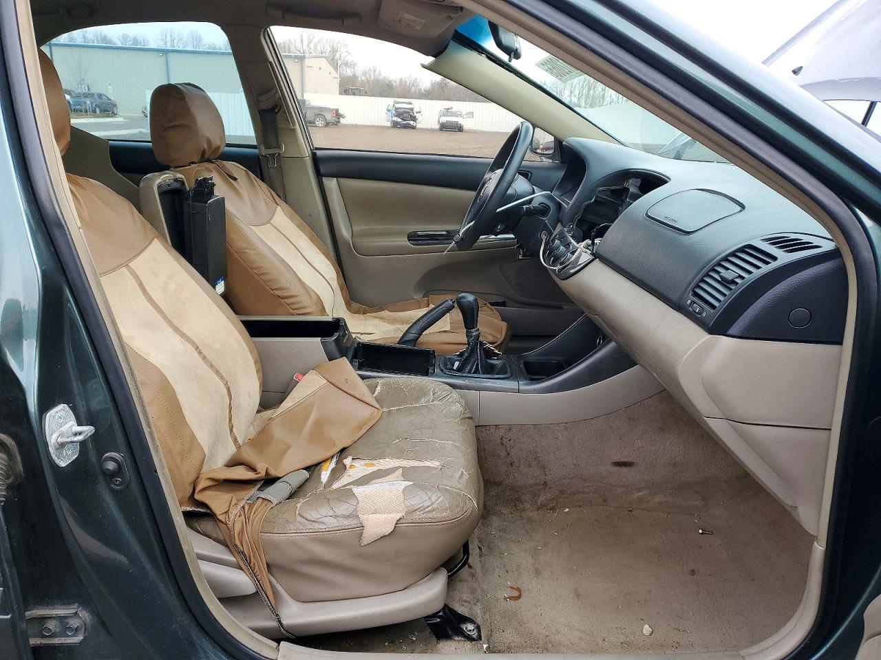 2002 TOYOTA CAMRY