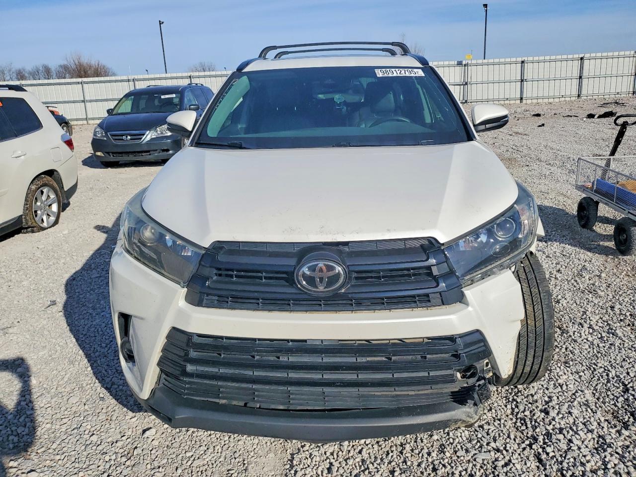 2019 TOYOTA HIGHLANDER