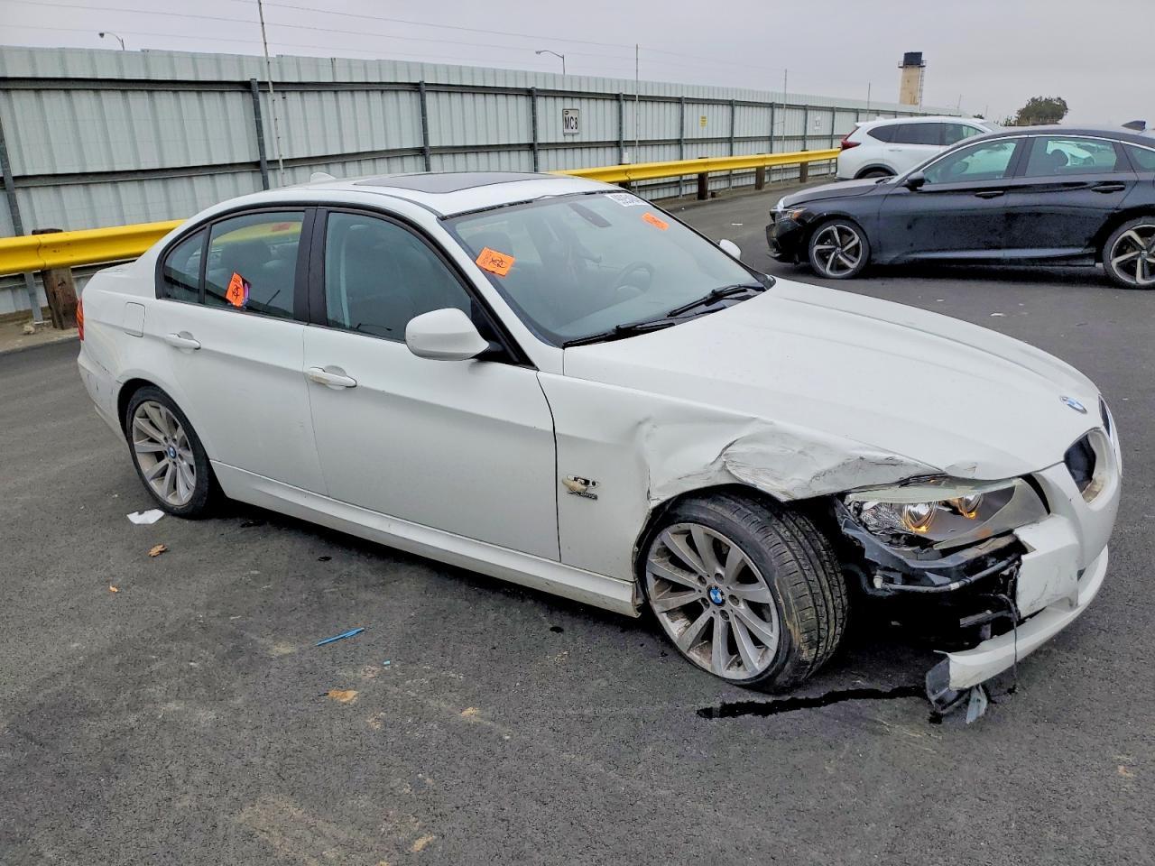 2011 BMW 3 SERIES