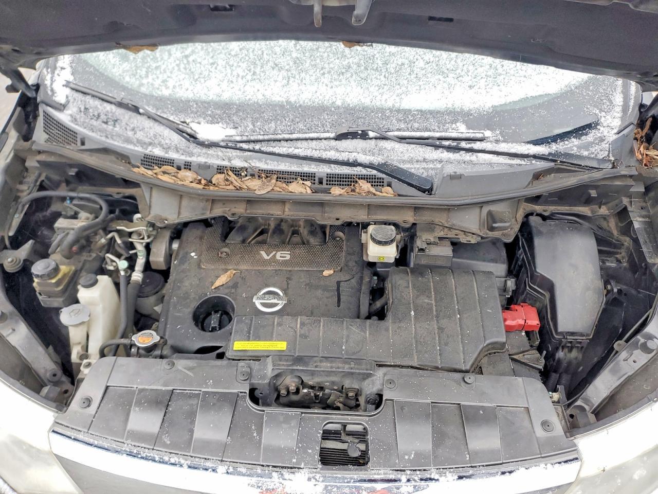 2015 NISSAN Quest