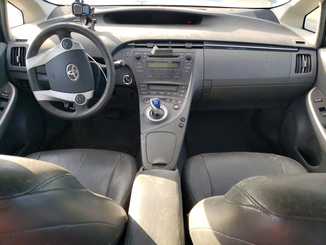 2010 TOYOTA PRIUS