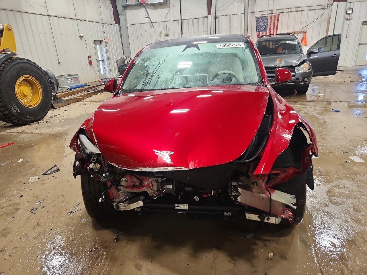 2024 TESLA MODEL Y