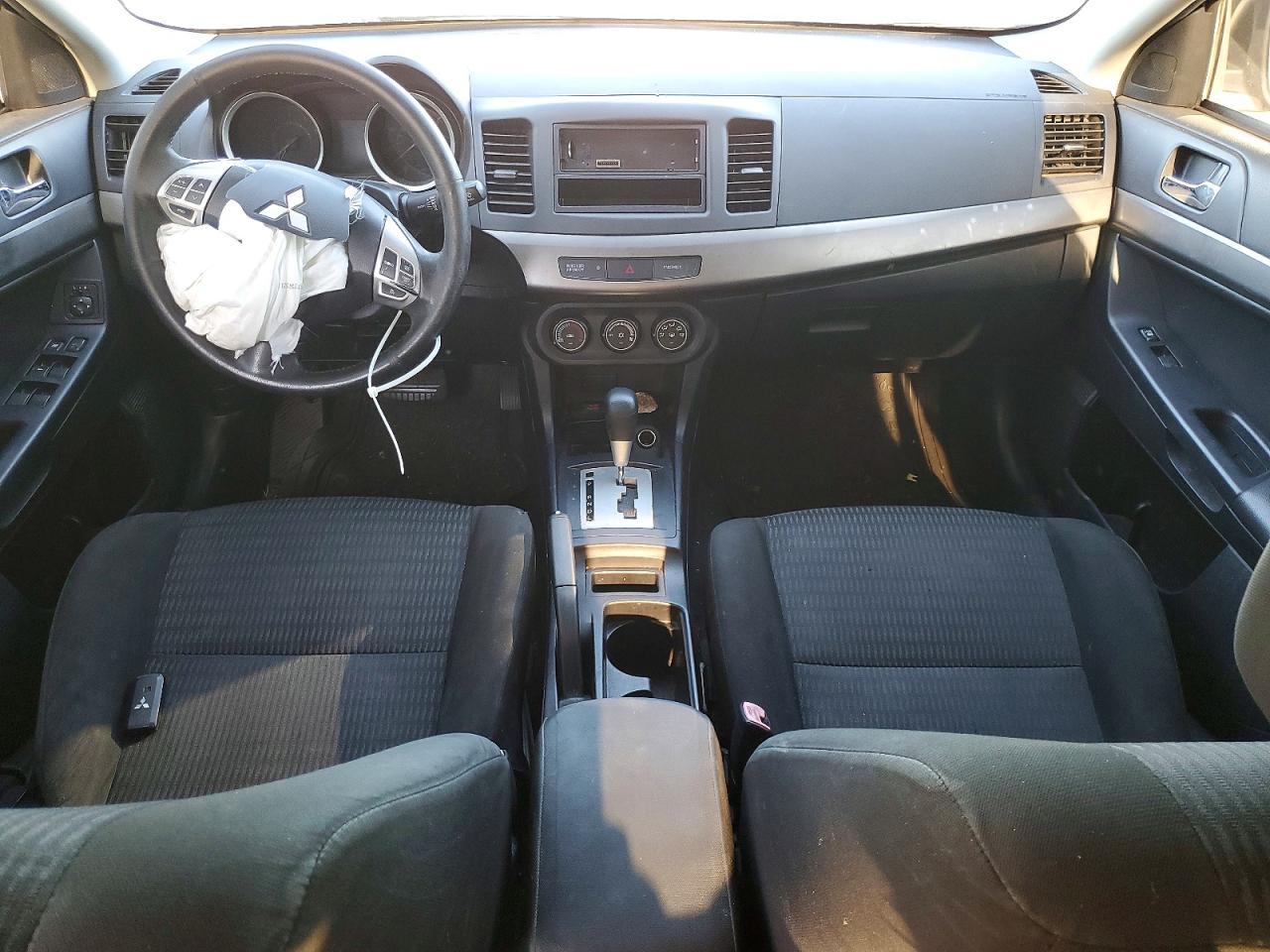 2013 MITSUBISHI LANCER