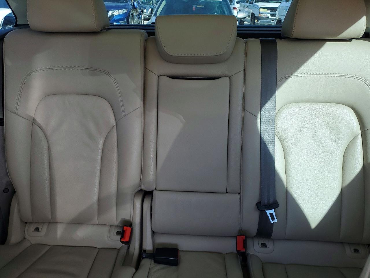 2016 AUDI Q5