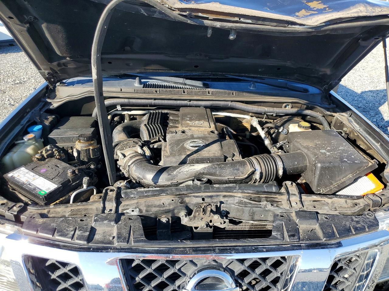 2016 NISSAN Frontier