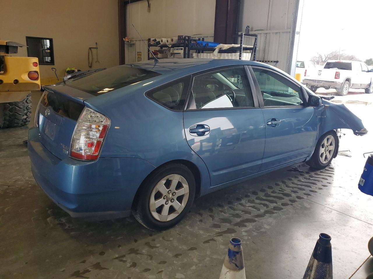 2006 TOYOTA PRIUS
