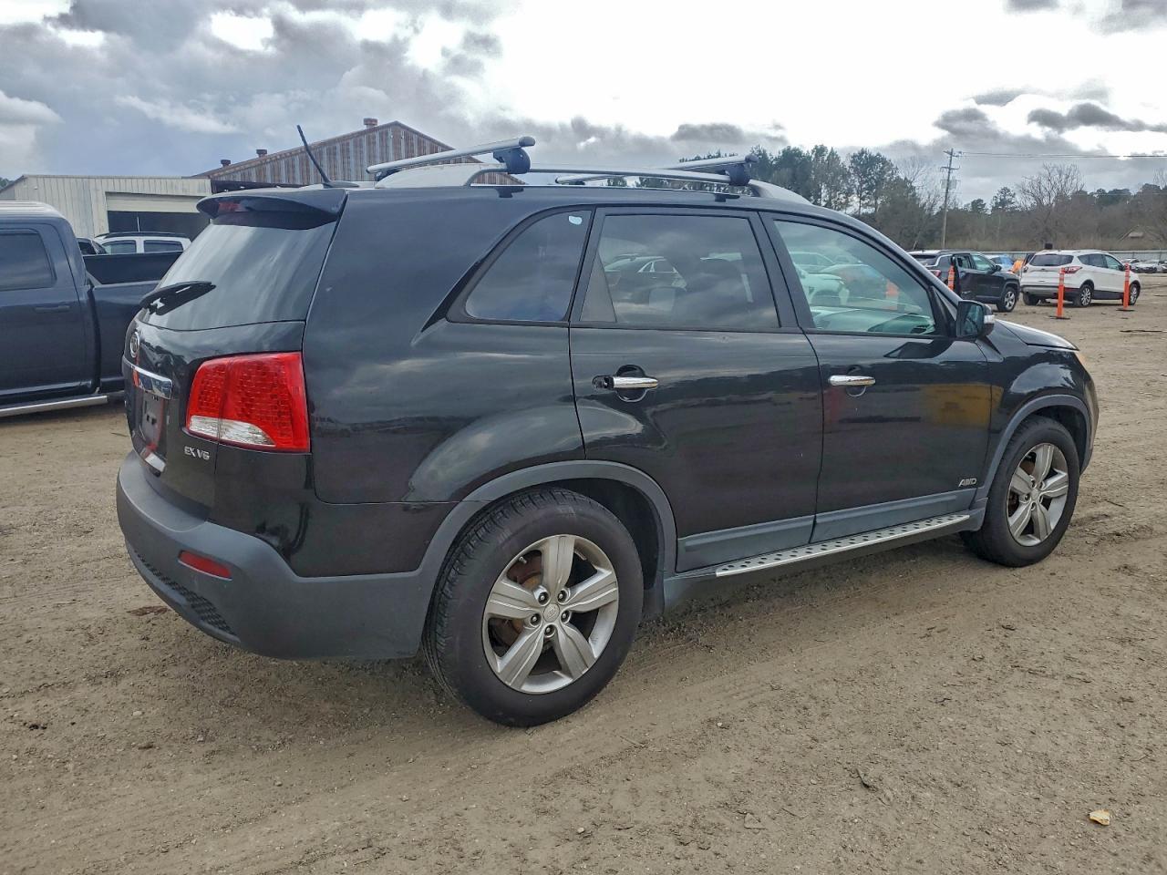 2013 KIA SORENTO