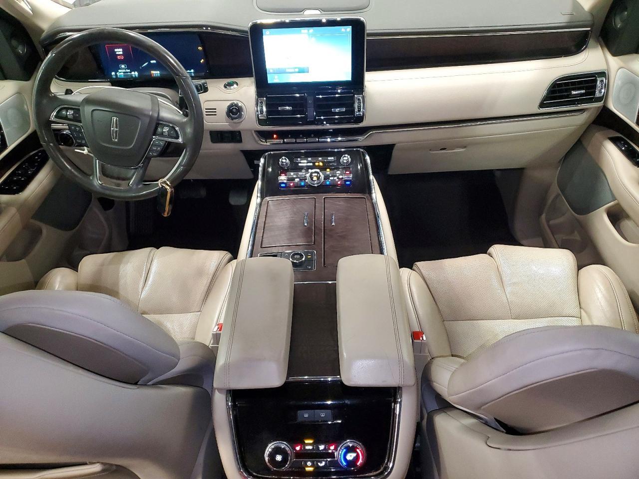 2020 LINCOLN Navigator