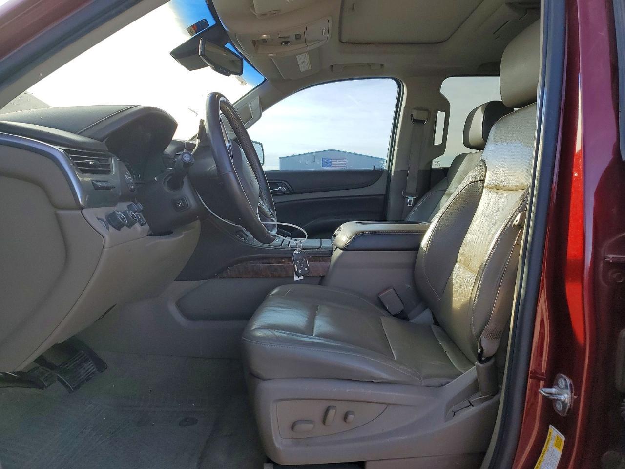 2016 CHEVROLET Suburban
