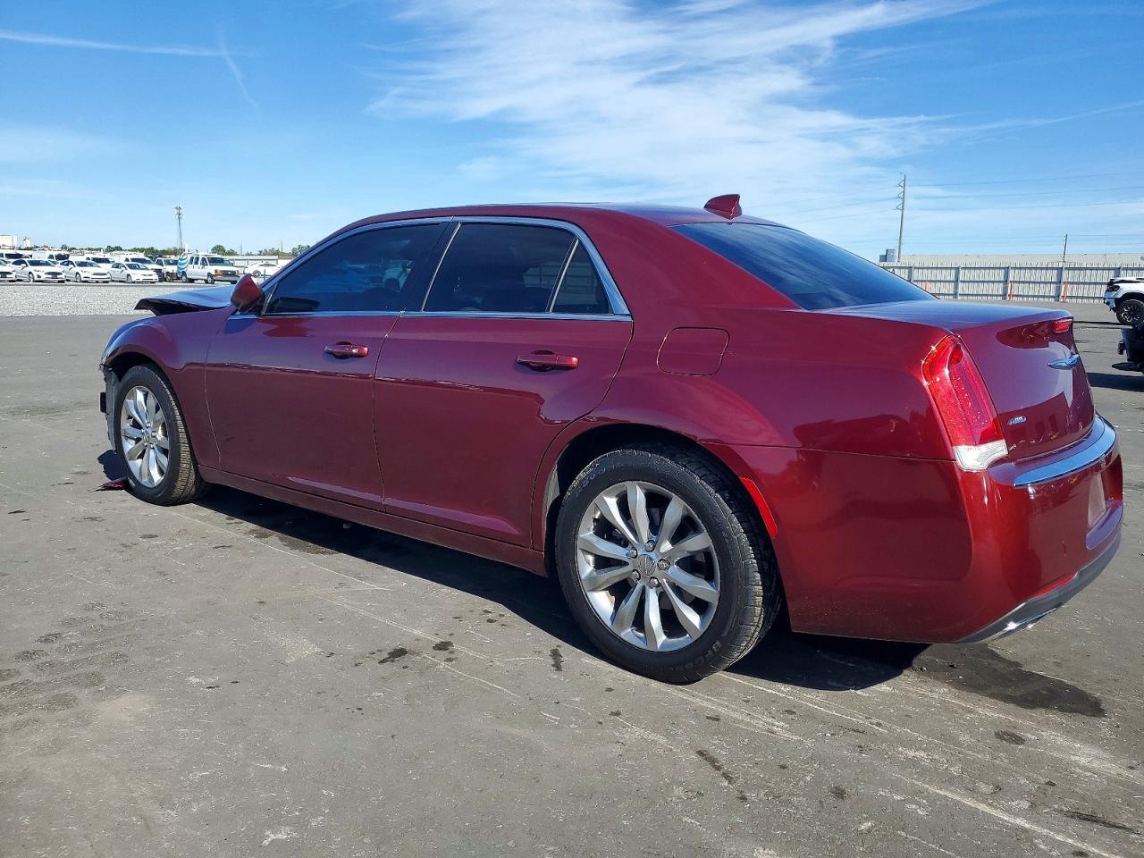 2018 CHRYSLER 300