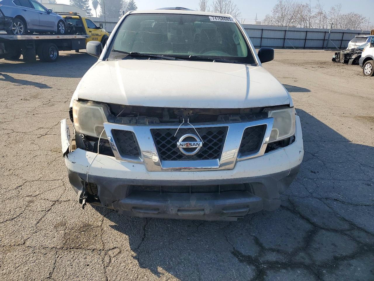 2017 NISSAN Frontier