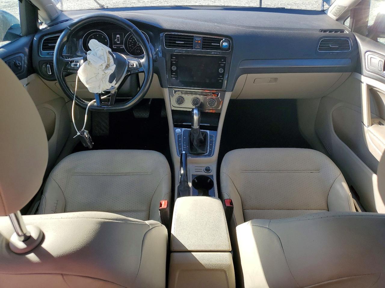 2018 VOLKSWAGEN GOLF