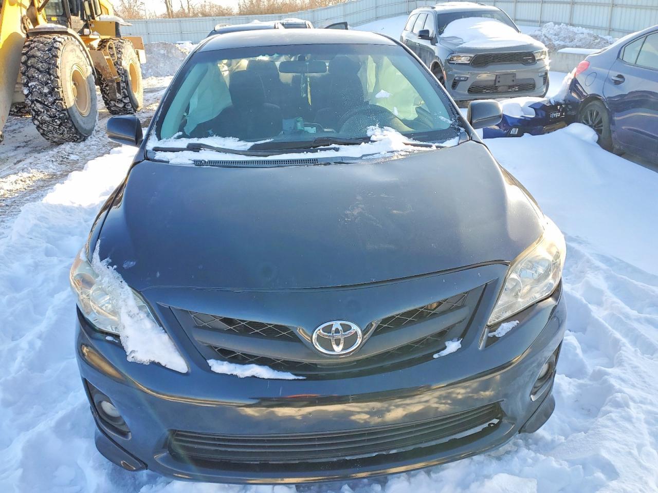 2013 TOYOTA COROLLA