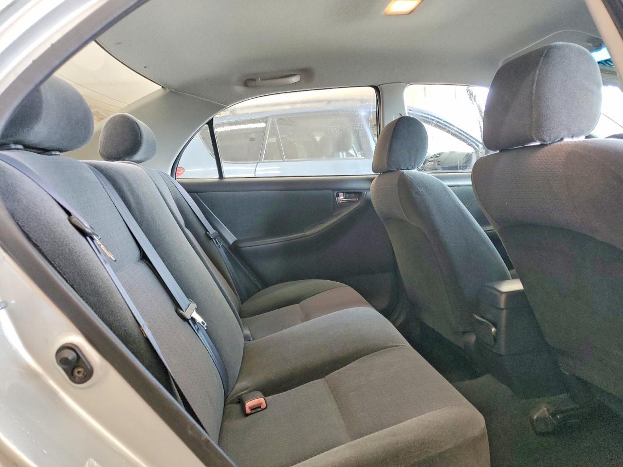 2004 TOYOTA COROLLA