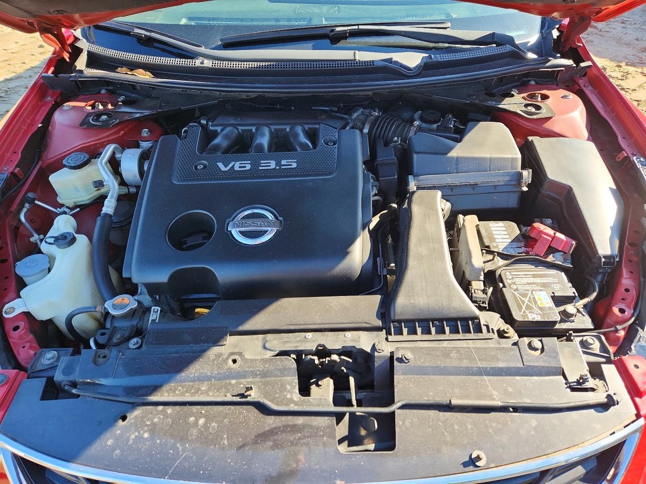 2010 NISSAN ALTIMA
