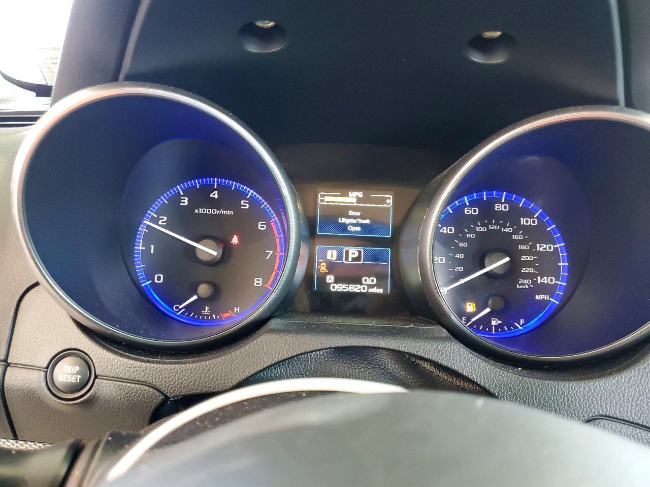 2015 SUBARU Legacy
