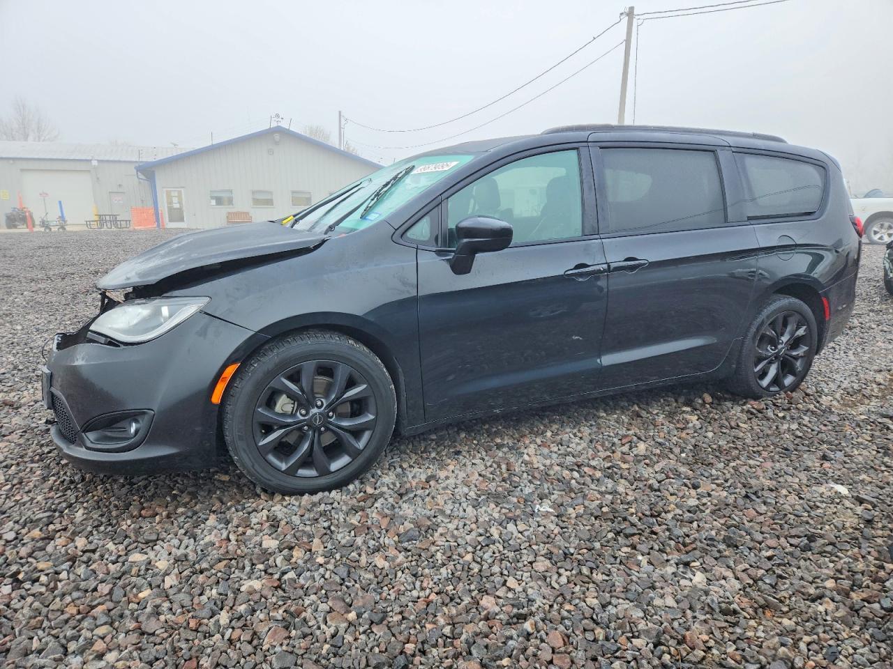 2020 CHRYSLER Pacifica