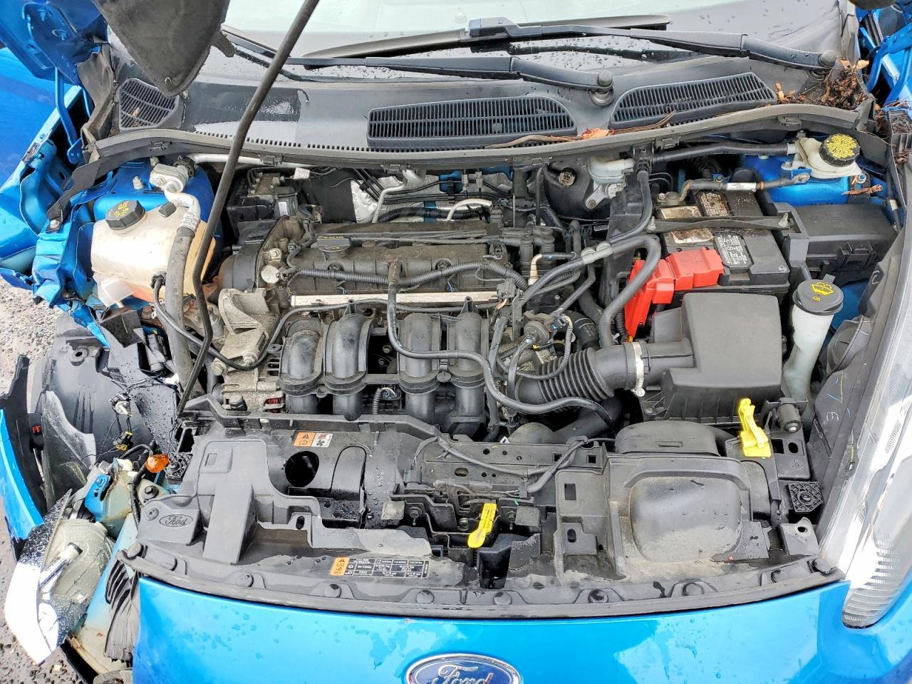 2016 FORD Fiesta