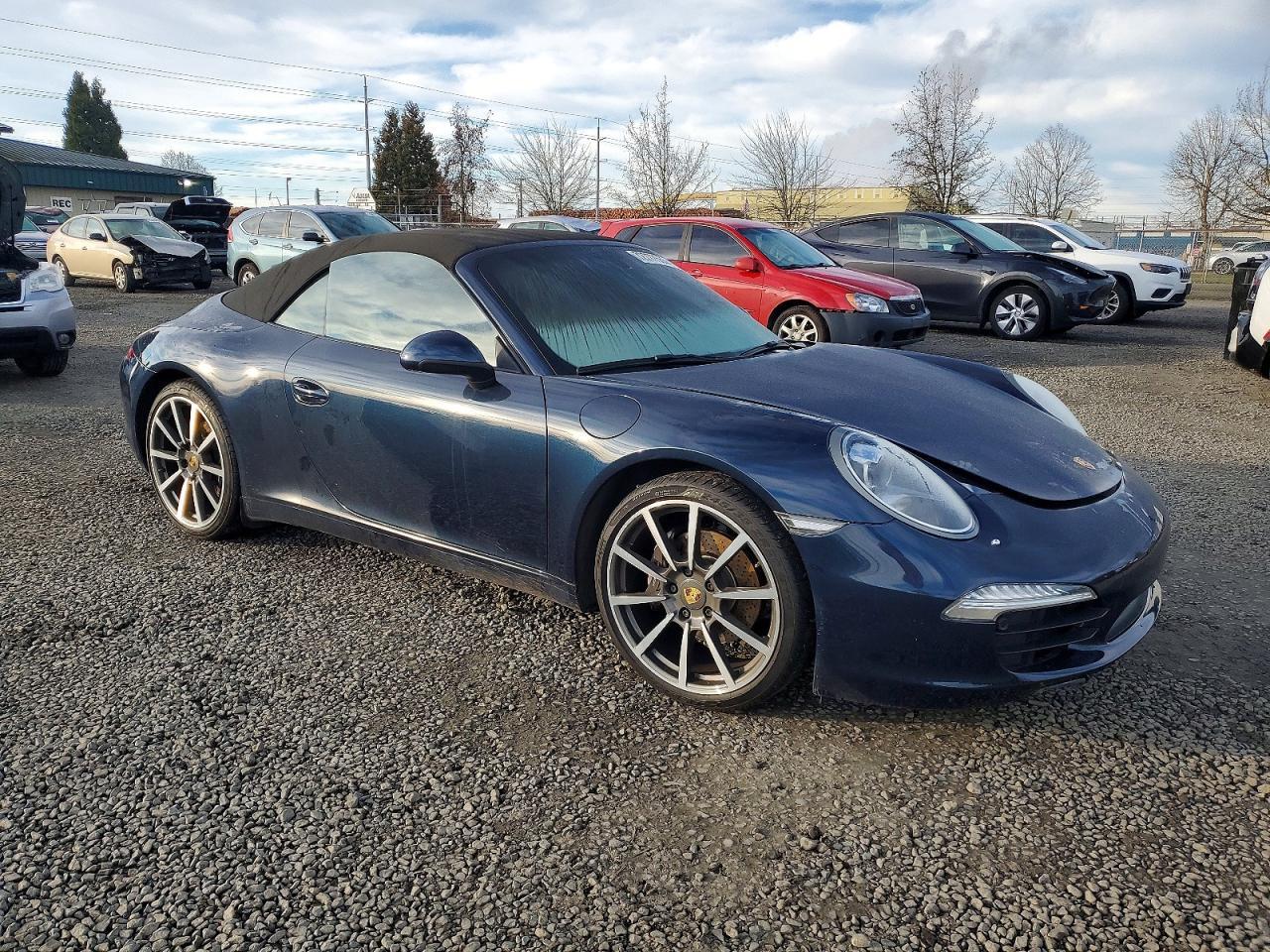 2013 PORSCHE 911