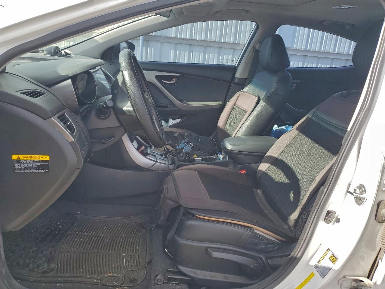 2012 HYUNDAI ELANTRA