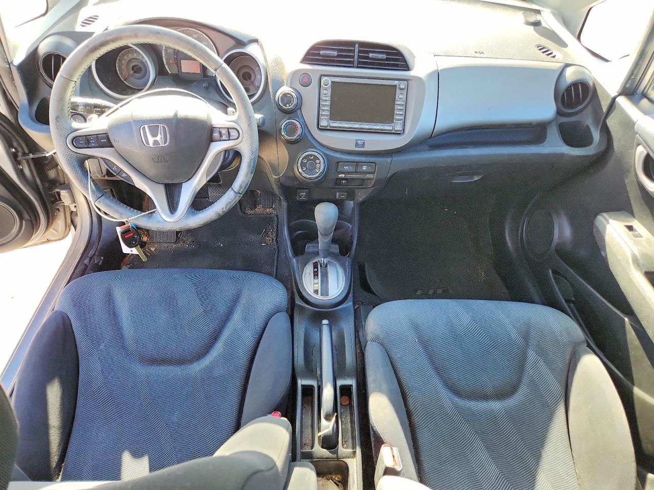 2009 HONDA FIT