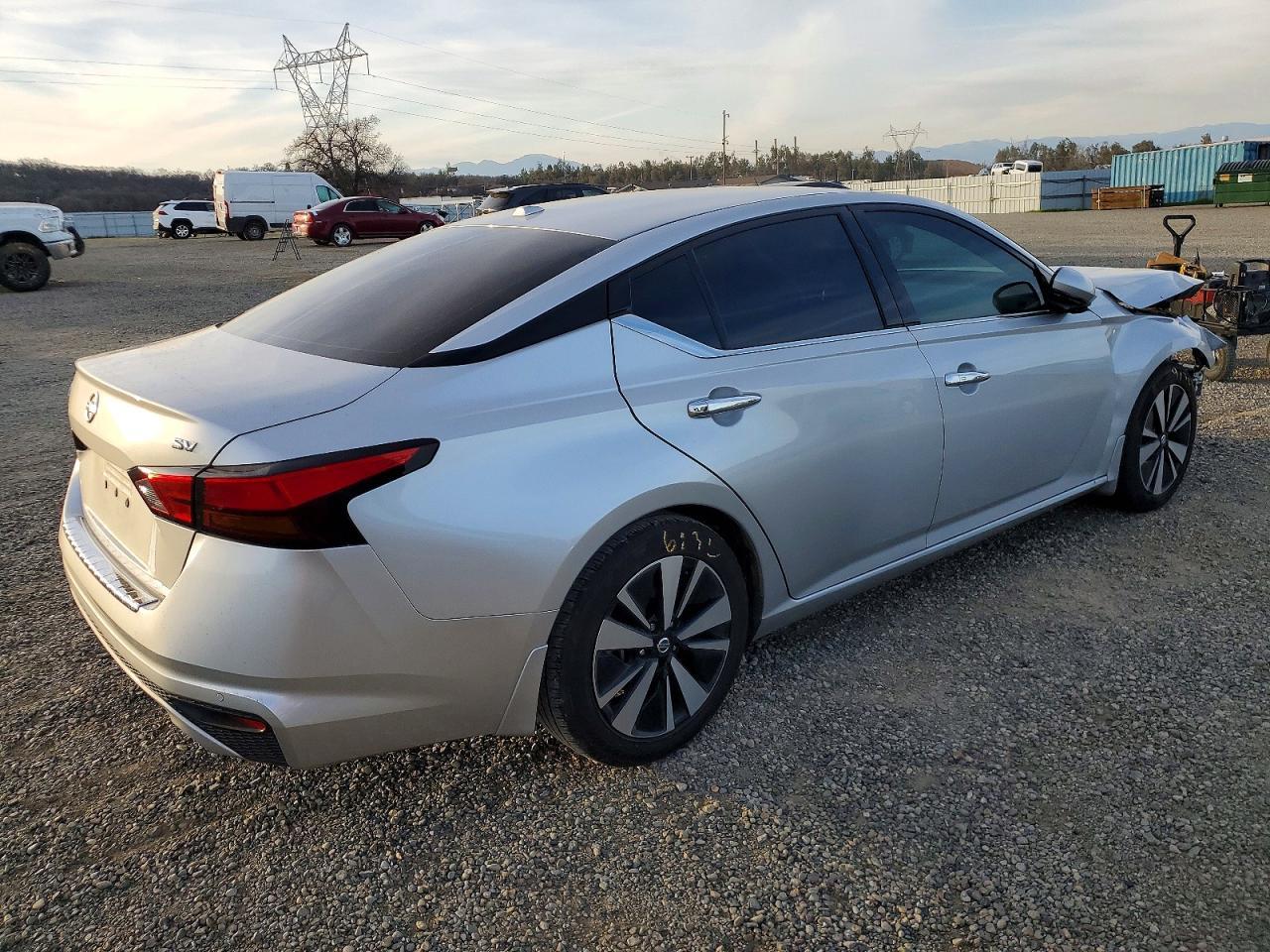 2020 NISSAN ALTIMA