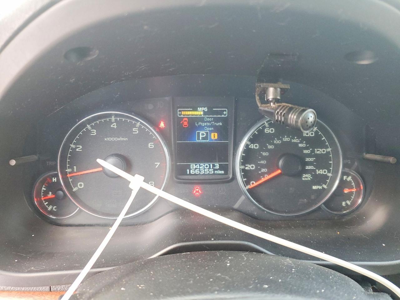 2013 SUBARU Outback