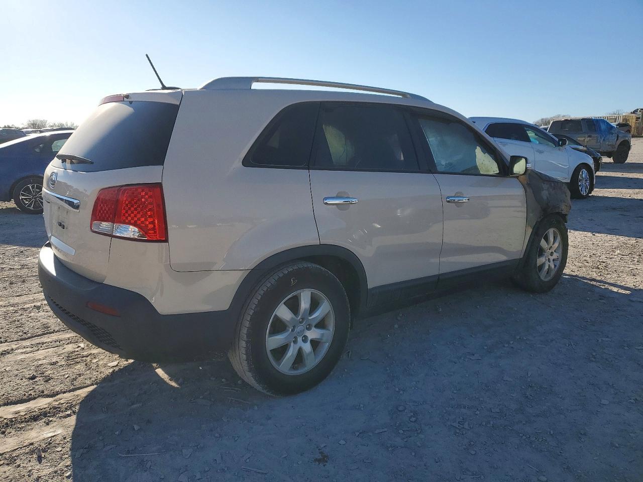 2012 KIA SORENTO