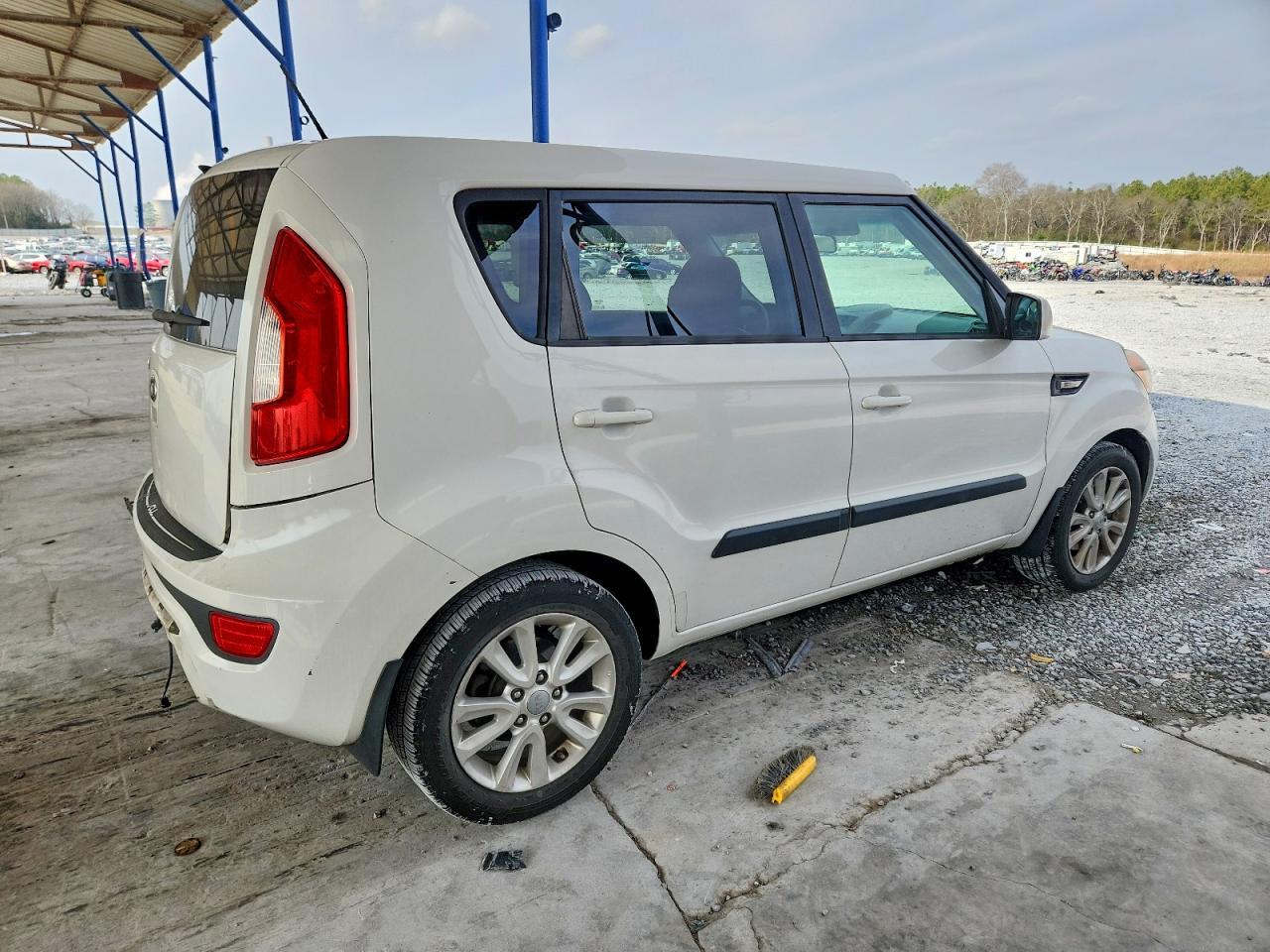 2013 KIA SOUL