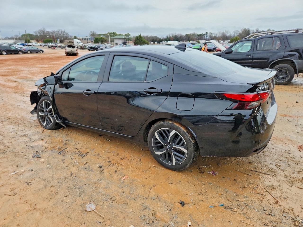 2023 NISSAN VERSA
