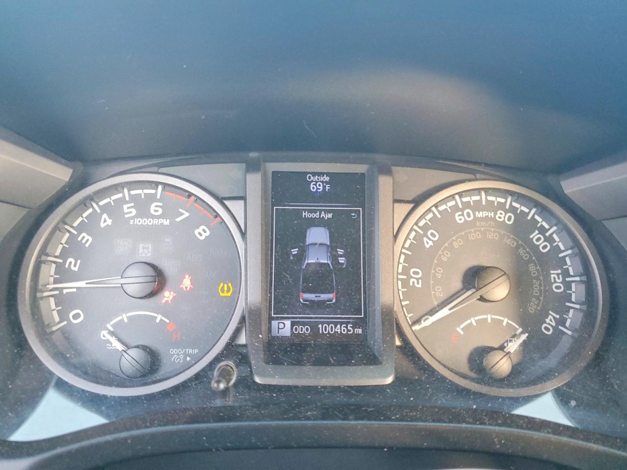 2016 TOYOTA TACOMA