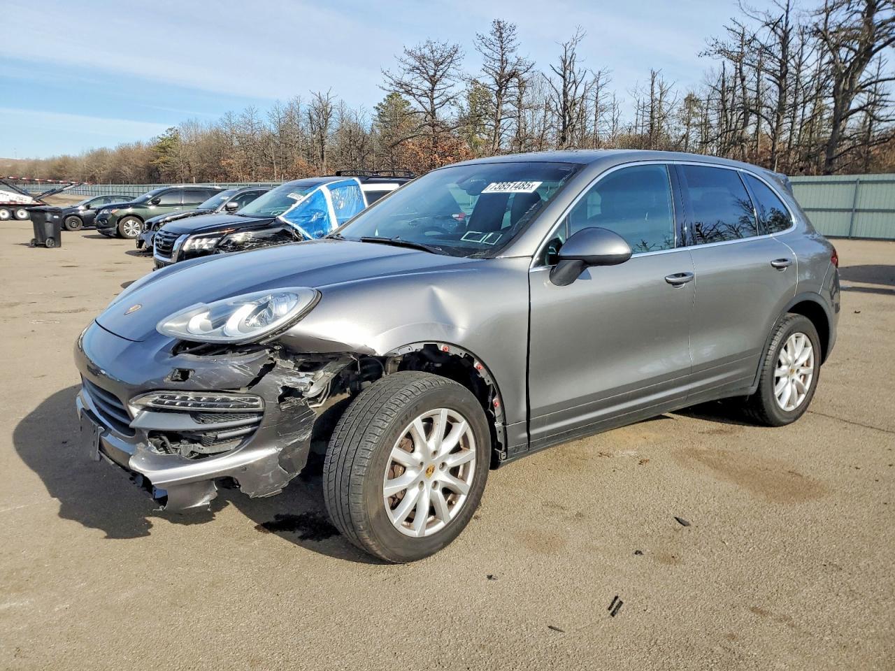 2014 PORSCHE CAYENNE
