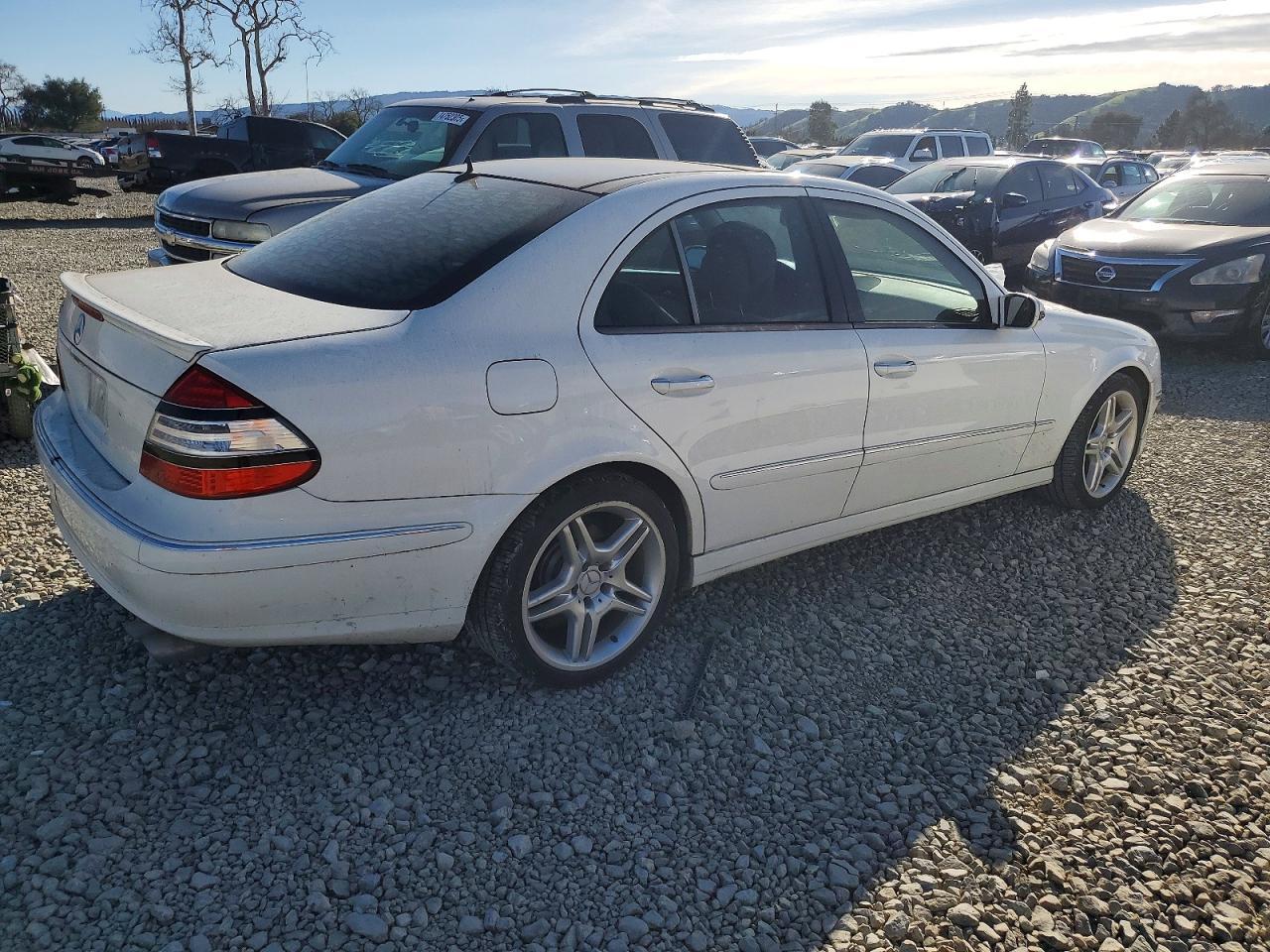 2006 MERCEDES-BENZ E-Class