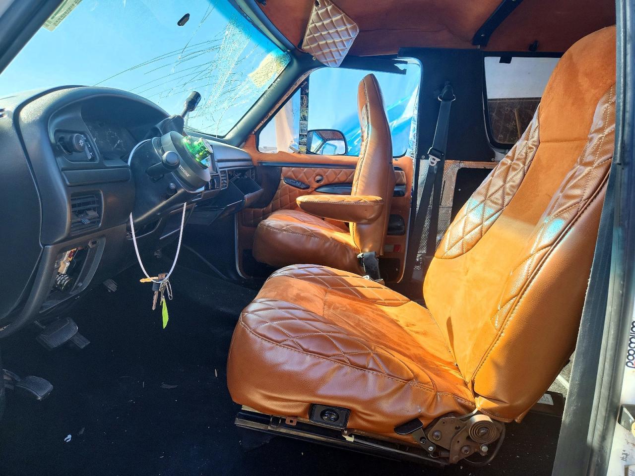 1993 FORD Bronco